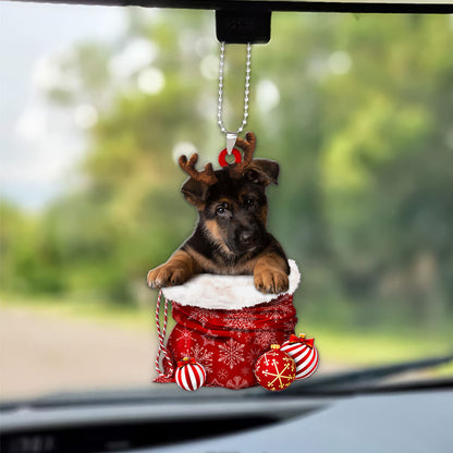 German Shepherd Dog In Snow Pocket Christmas Car Hanging Ornament Lasfour Ornaments OO1185