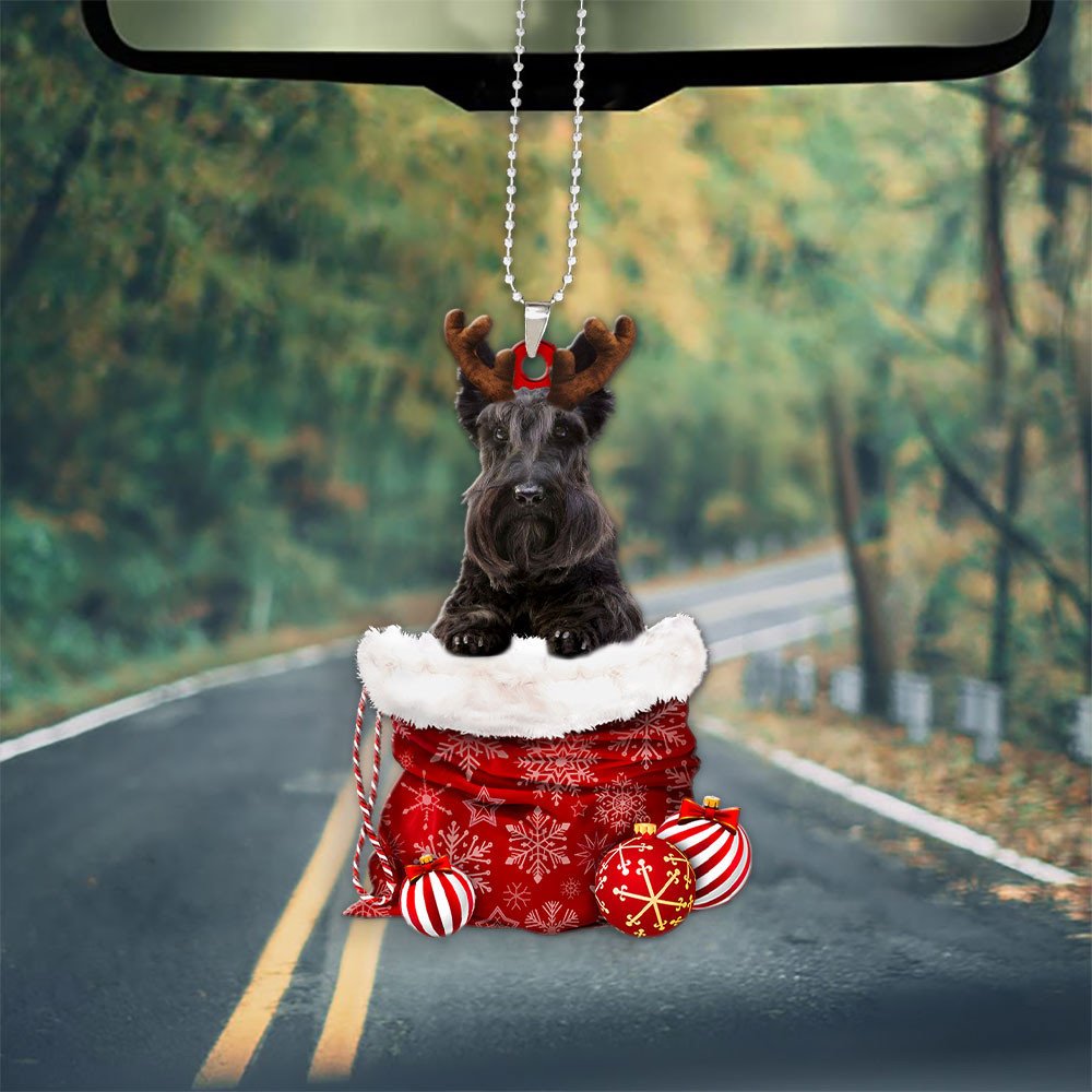 Scottish Terrier In Snow Pocket Christmas Car Hanging Ornament Lasfour Ornaments OO1250