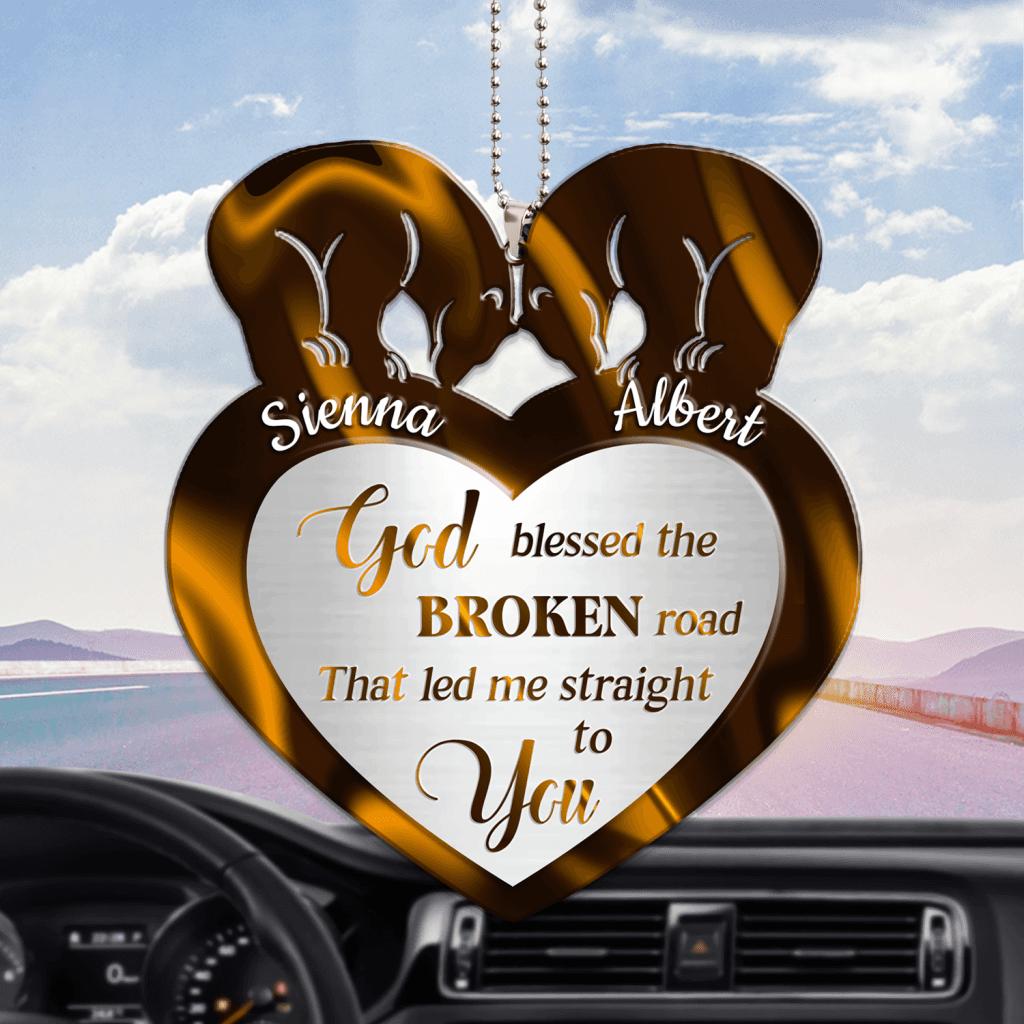 Personalized Bear Couple Ornament God Blessed The Broken Road Couple Ornament For Car OO0989