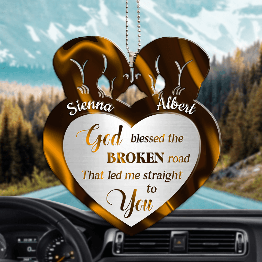 Personalized Bear Couple Ornament God Blessed The Broken Road Couple Ornament For Car OO0989