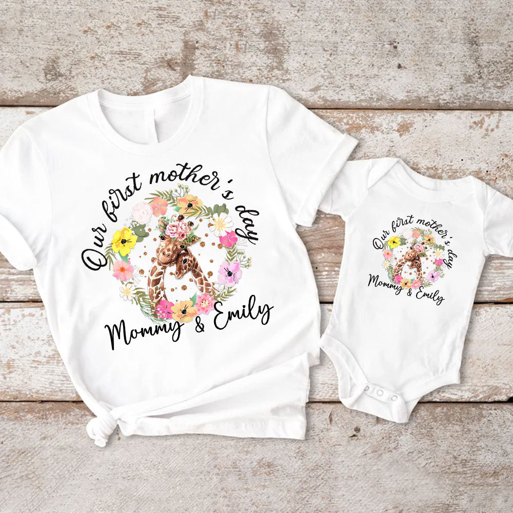 Cute Giraffe Flower Mother and Baby Matching Set Shirt Bodysuit Toddler, Giraffe Clothing Set For Mom And Daughter For New Mom, First Mom in 2023 MI0270