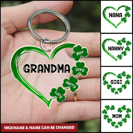 Personalized Grandma Mom Heart Lucky Leaves St Patrick's Day Gift Acrylic Keychain KO0287